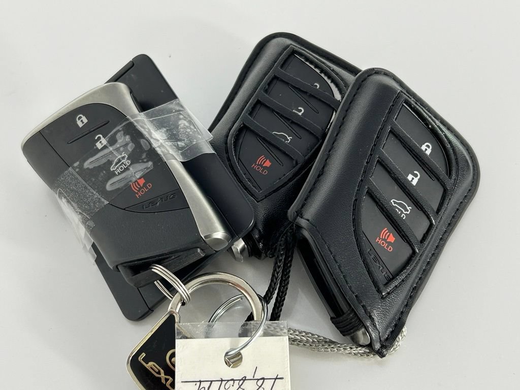 Used 2022 Lexus ES 300h w/ Luxury Package FWD image 37