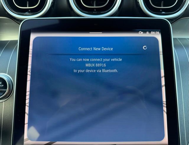 Used 2024 Mercedes-Benz GLC 300 4MATIC image 21