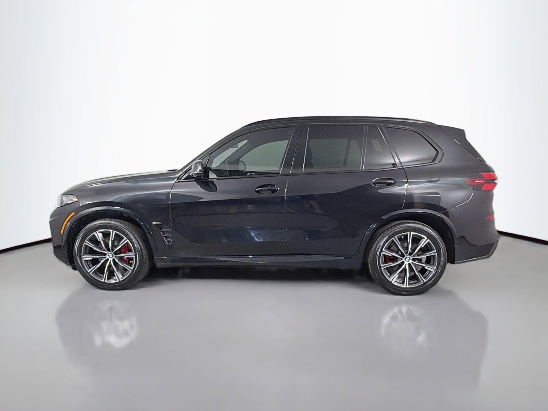 Certified 2024 BMW X5 sDrive40i w/ M Sport Package image 9