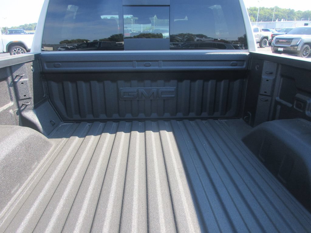 New 2026 GMC Sierra 1500 AT4 w/ AT4 Premium Package AWD/4WD image 9