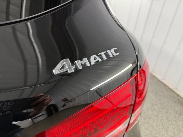 Used 2017 Mercedes-Benz GLC 300 4MATIC image 29