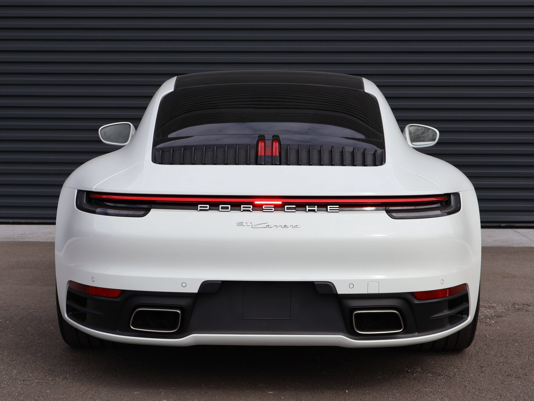 Used 2023 Porsche 911 Carrera RWD image 10