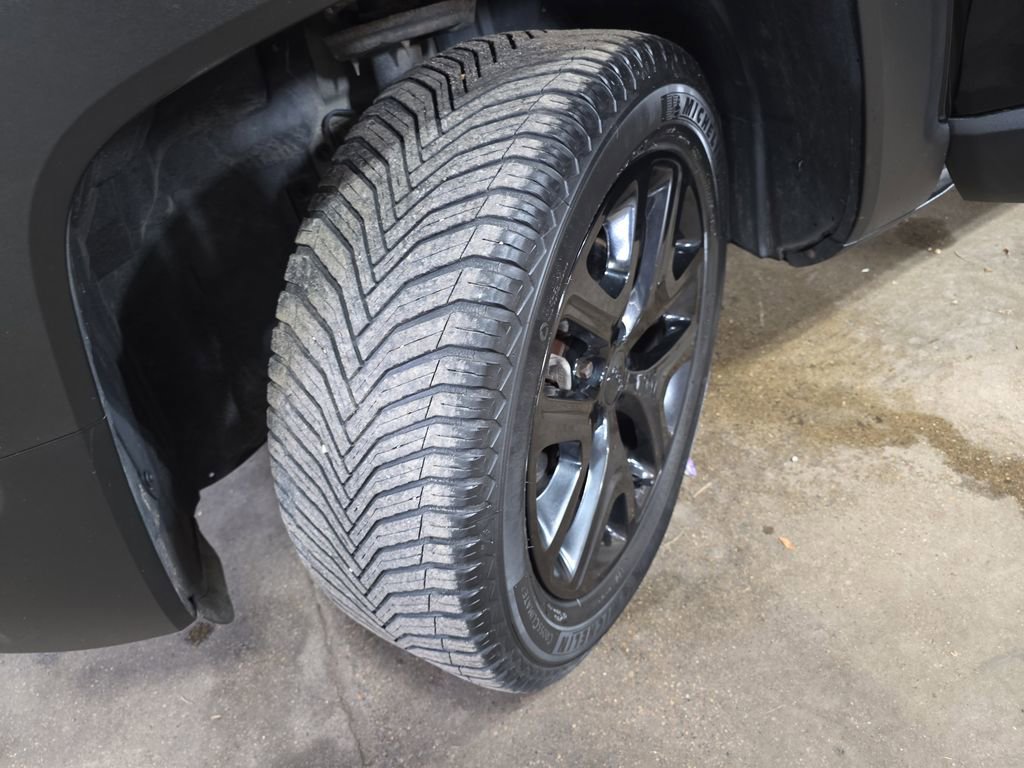 Used 2018 Jeep Renegade Altitude image 30