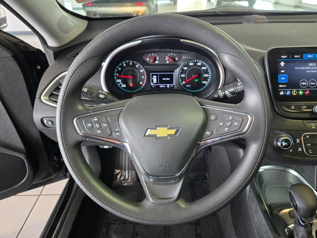 Used 2024 Chevrolet Malibu LT FWD image 31