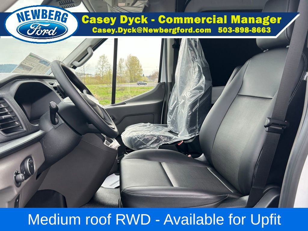 New 2026 Ford Transit 250 148 Medium Roof w/ Load Area Protection Package image 16
