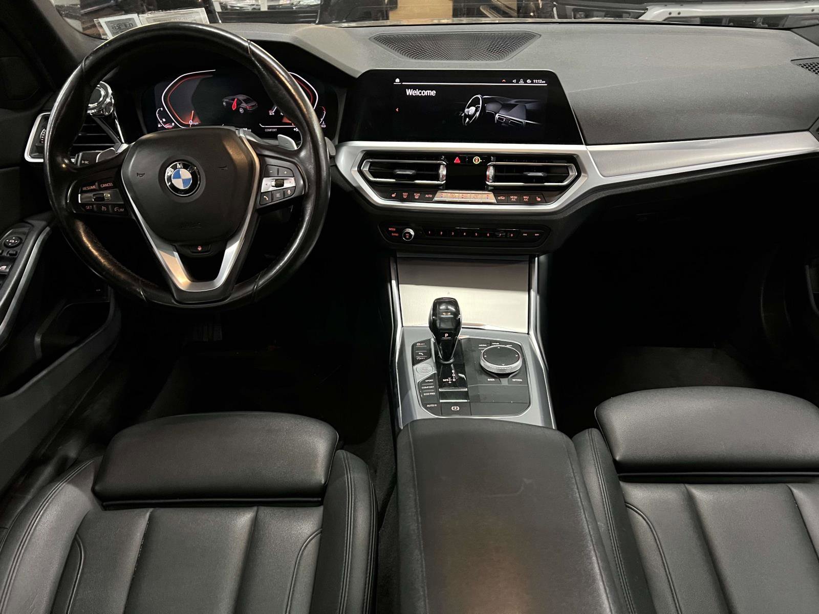 Used 2019 BMW 330i xDrive Sedan w/ Premium Package image 12