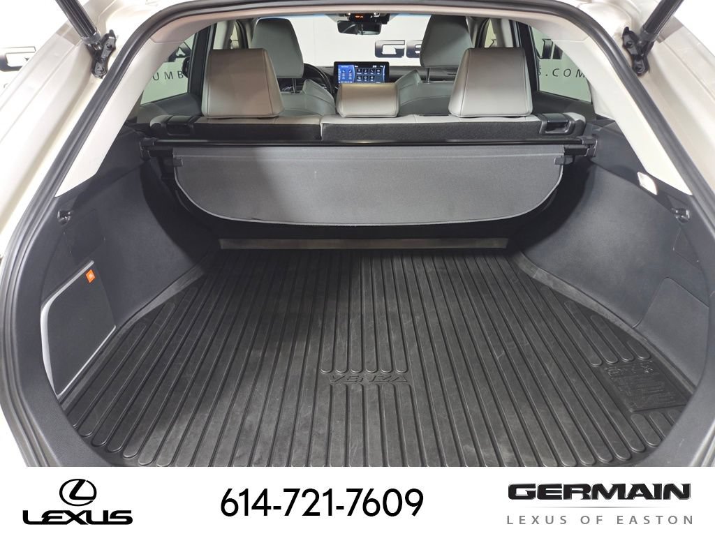 Used 2022 Toyota Venza Limited w/ Advanced Technology Package AWD/4WD image 22