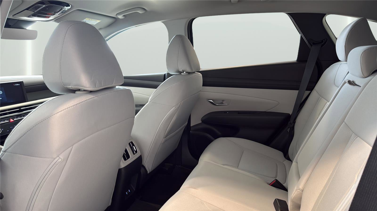 Used 2026 Hyundai Tucson SEL image 16