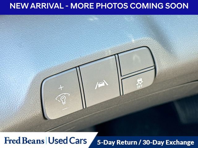 Used 2022 Hyundai Elantra SEL w/ Cargo Package image 8