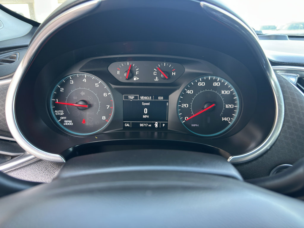 Used 2018 Chevrolet Malibu LT FWD image 17