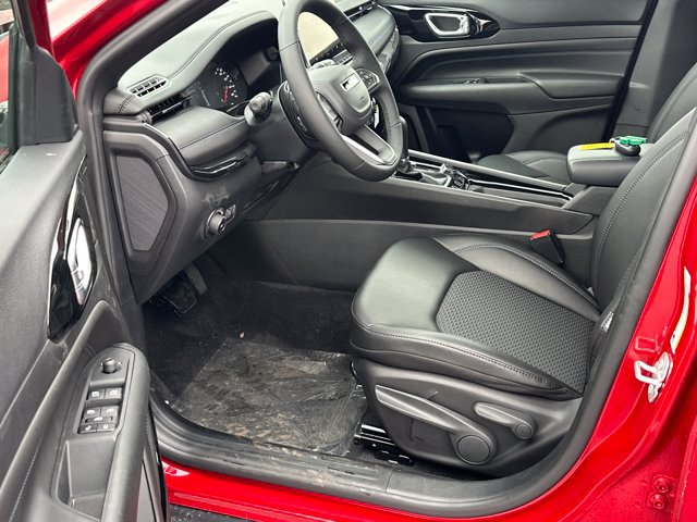 New 2026 Jeep Compass Latitude AWD/4WD image 10