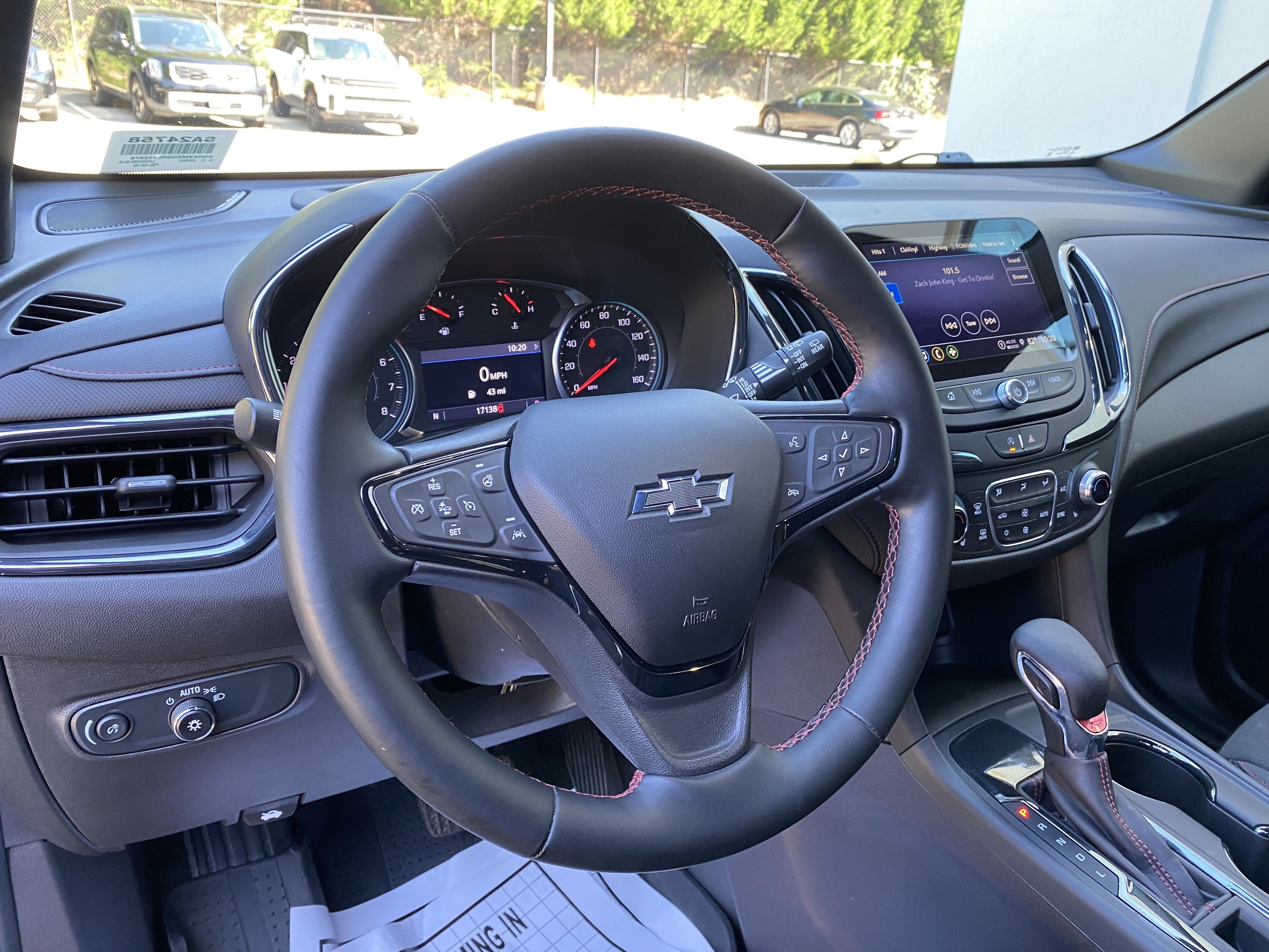 Used 2024 Chevrolet Equinox RS FWD image 17