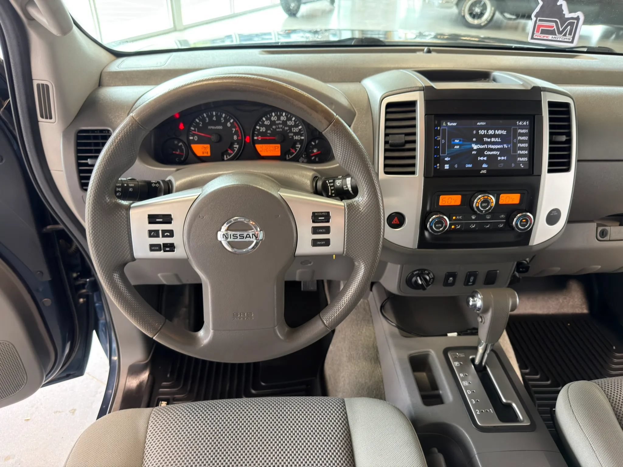 Used 2013 Nissan Frontier SV w/ SV Value Truck Pkg AWD/4WD image 11