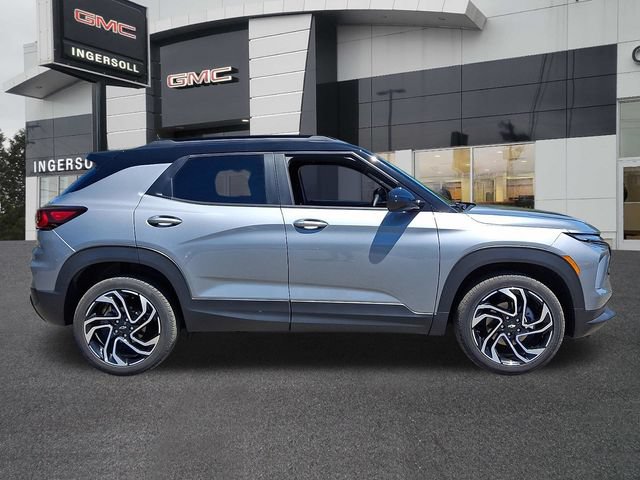 Used 2025 Chevrolet TrailBlazer RS w/ Convenience Package AWD/4WD image 27