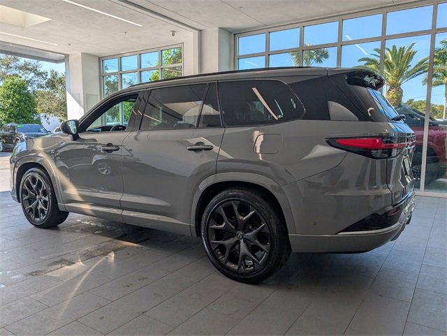 Used 2024 Lexus TX 500h AWD image 10