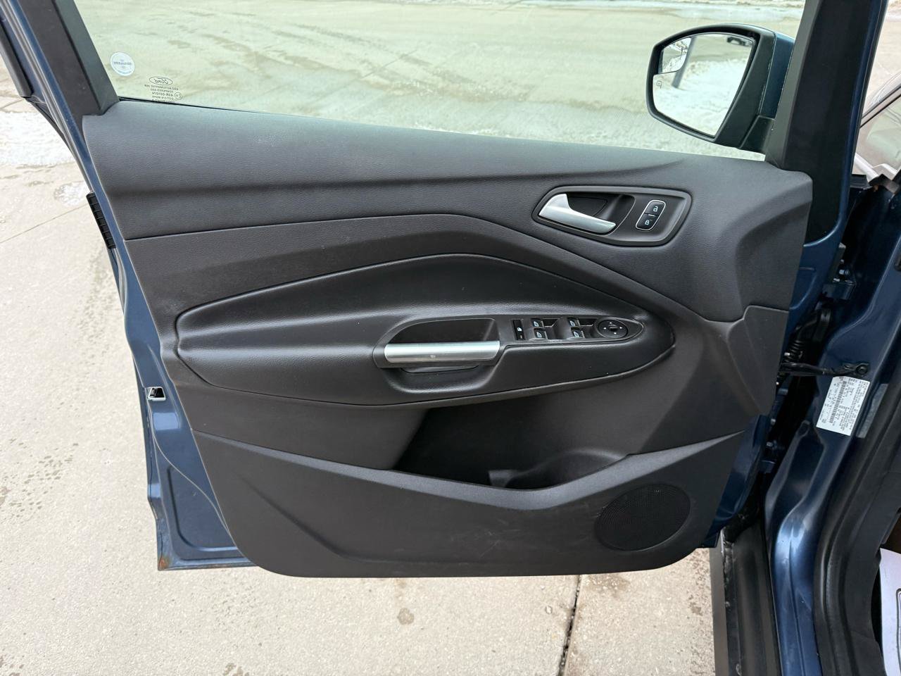 Used 2018 Ford C-MAX SE w/ Cold Weather Package image 13
