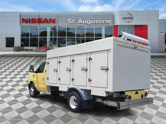Used 2021 Ford E-450 and Econoline 450 Super Duty RWD image 4