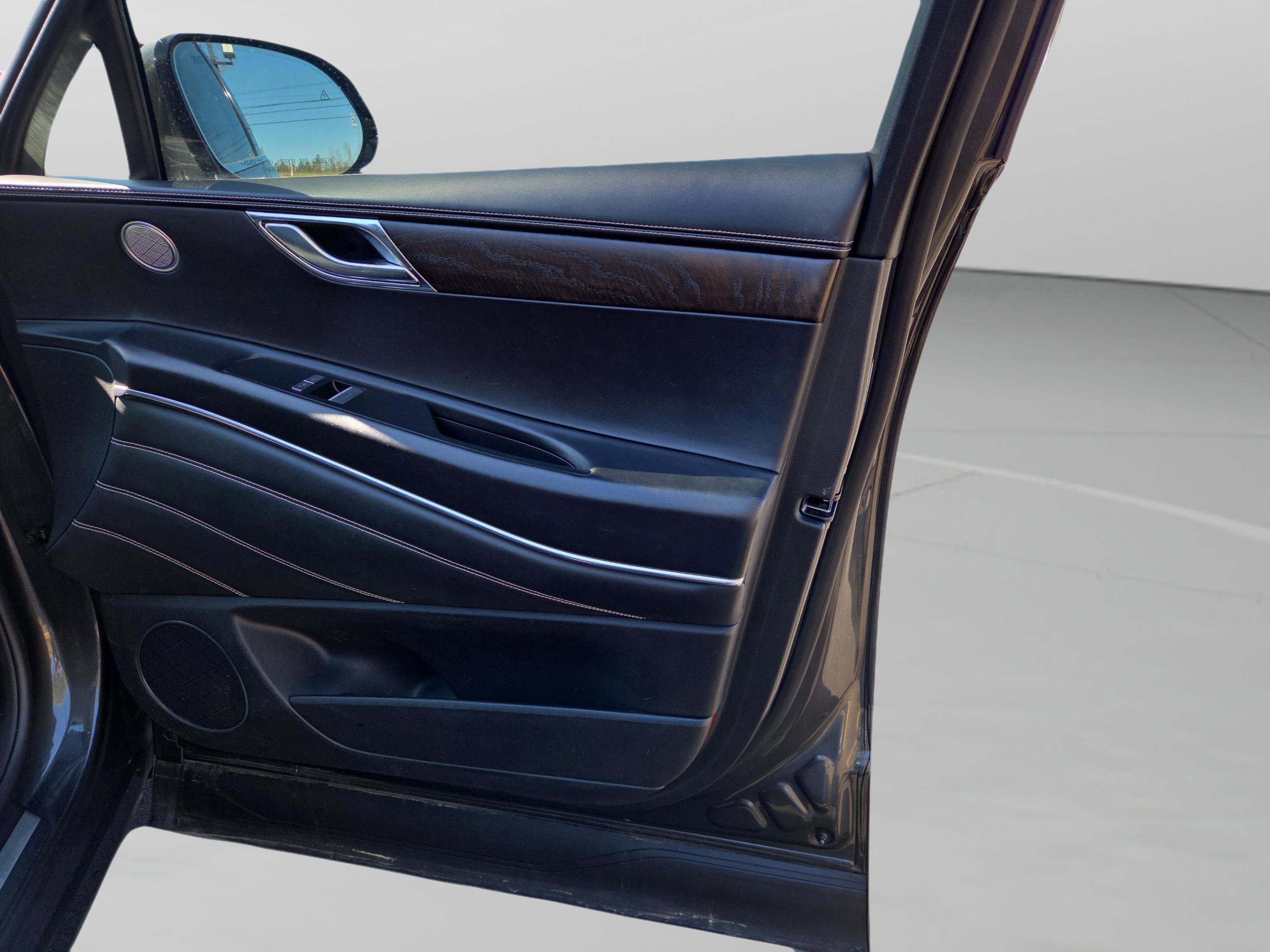 Used 2024 Genesis GV80 2.5T image 42