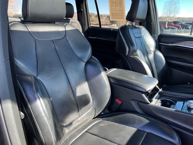 Certified 2022 Jeep Grand Cherokee Overland w/ Adv Protech Group III image 26