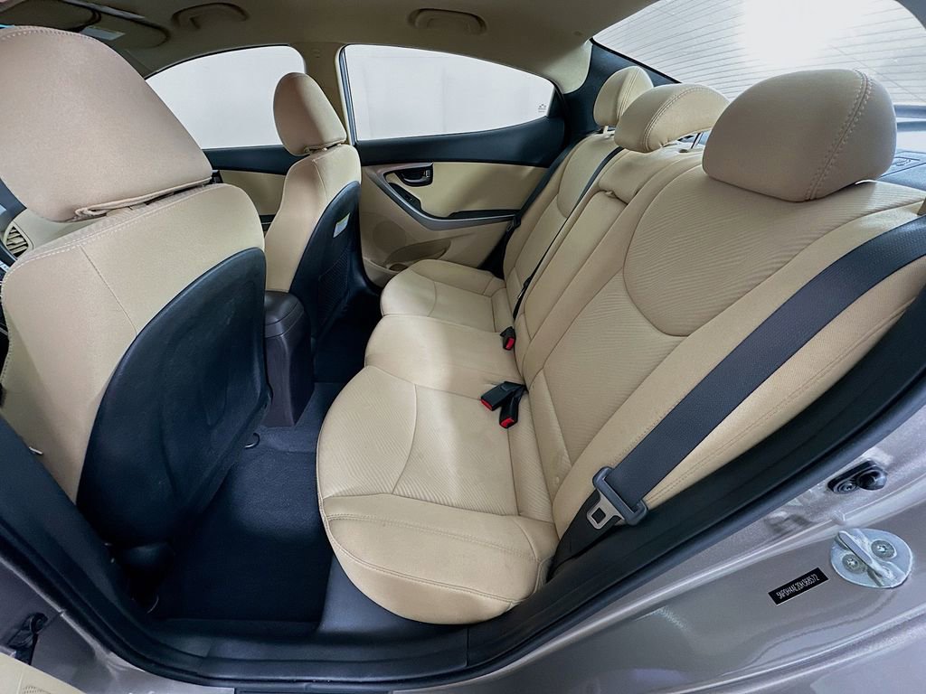 Used 2013 Hyundai Elantra GLS image 27