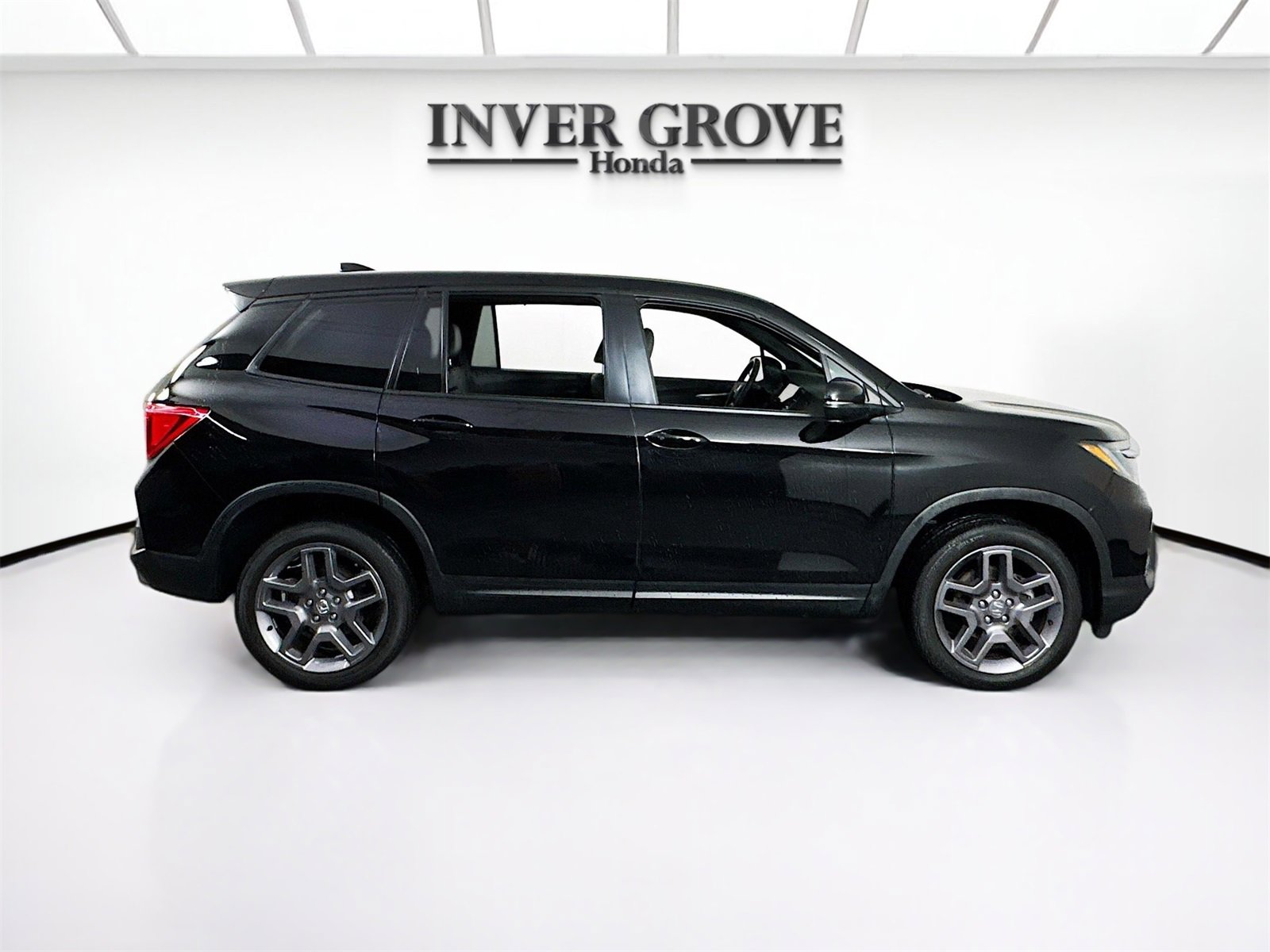 Used 2022 Honda Passport EX-L image 4