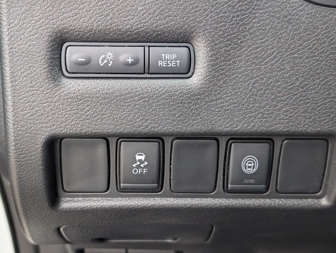 Used 2024 Nissan Murano SV FWD image 23