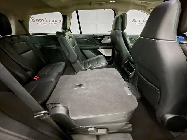 Used 2021 Lincoln Aviator Reserve w/ Equipment Group 202A image 32