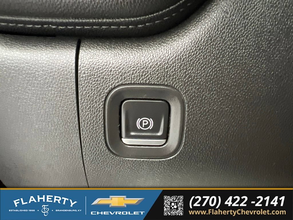 Used 2021 Chevrolet Silverado 1500 LTZ w/ LTZ Premium Package AWD/4WD image 26