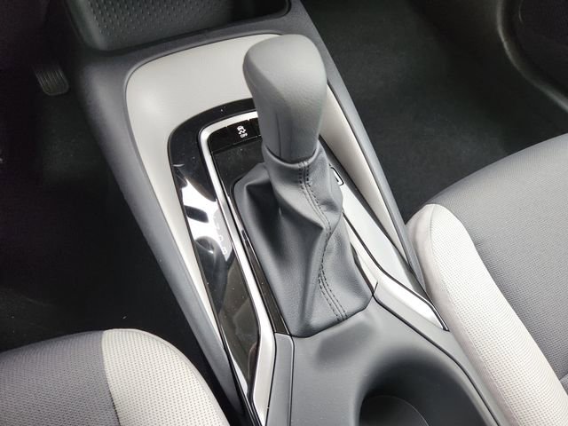 Used 2026 Toyota Corolla LE FWD image 19