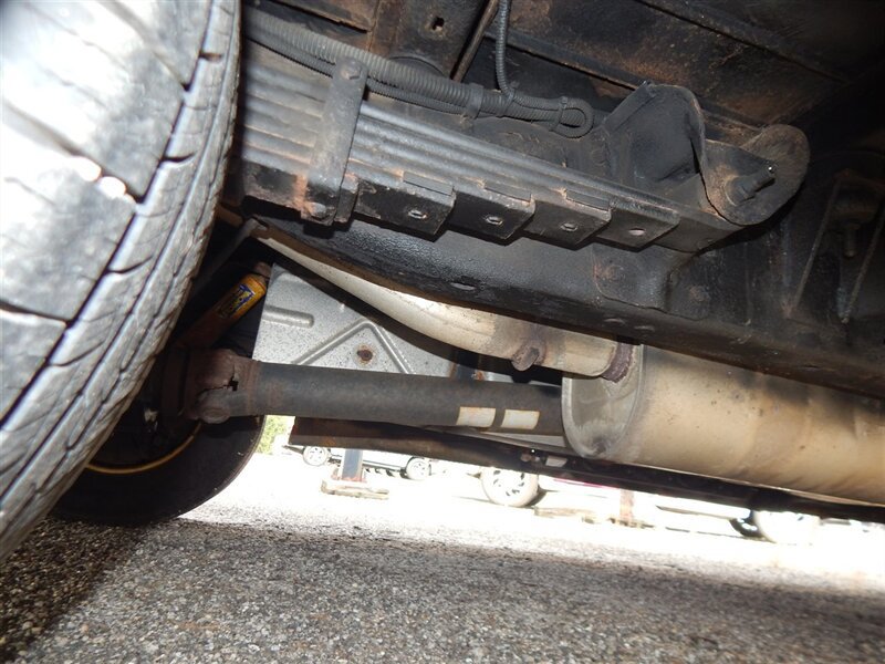 Used 2010 Chevrolet Express 3500 Extended RWD image 38