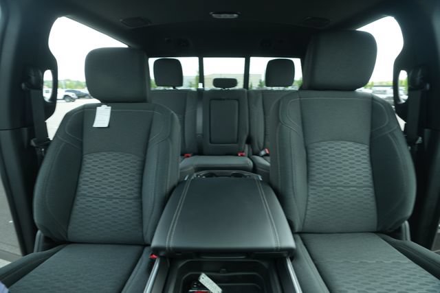 New 2026 RAM 2500 Big Horn AWD/4WD image 36