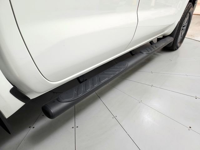 Used 2025 Nissan Frontier SV w/ SV Convenience Package image 45