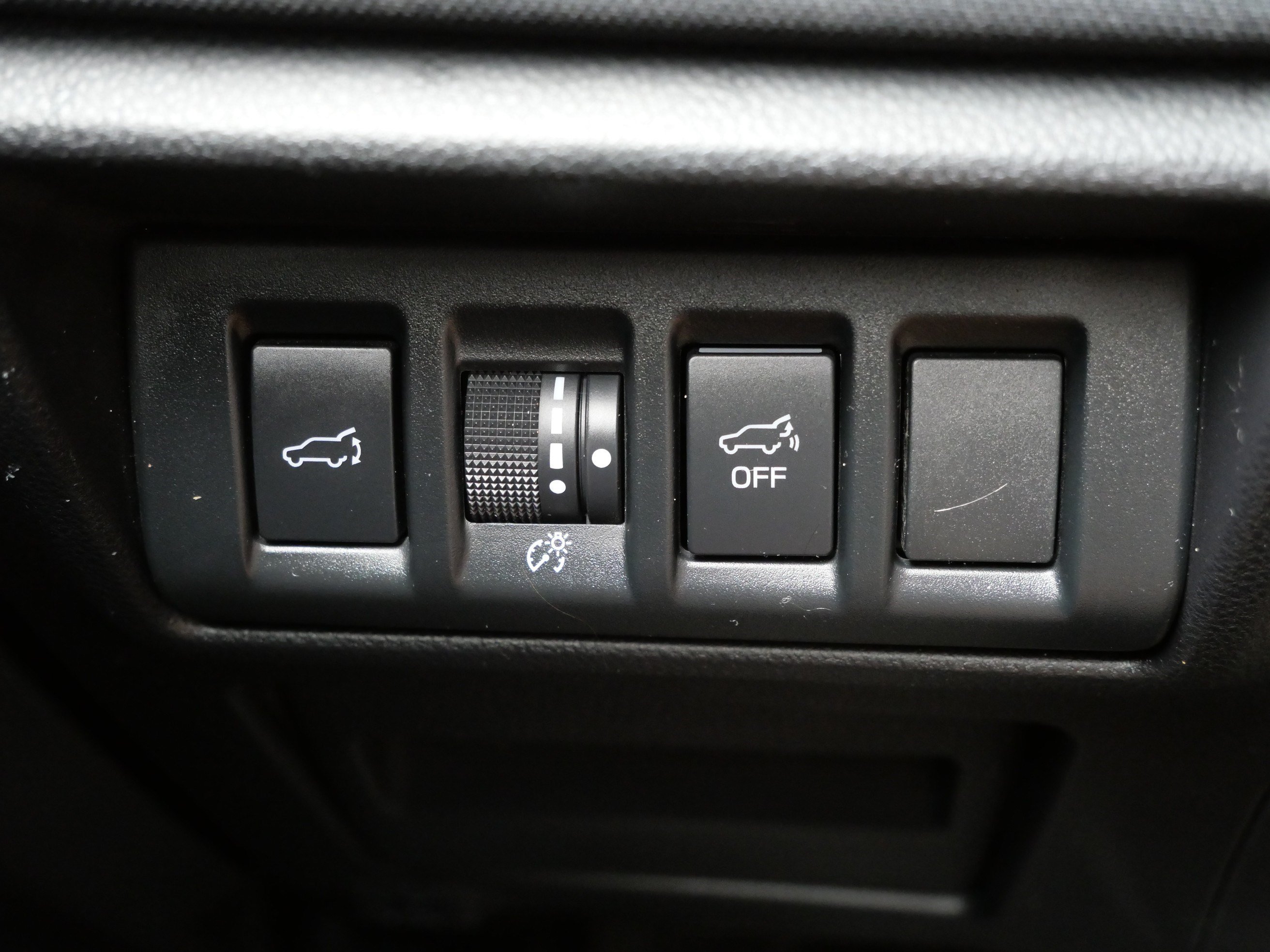 Used 2024 Subaru Outback Premium AWD/4WD image 25