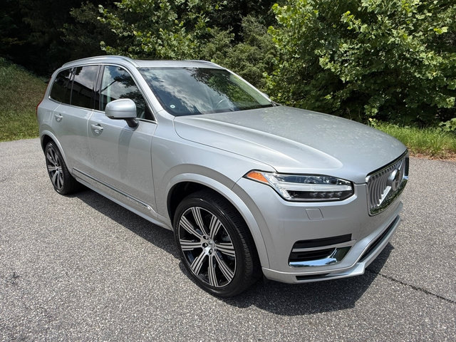 Used 2021 Volvo XC90 T8 Inscription w/ Protection Package Premier AWD/4WD image 4