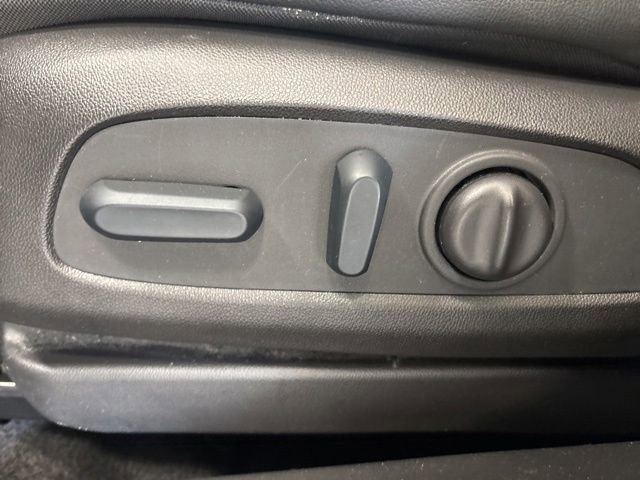 Used 2023 Buick Encore GX Select AWD/4WD image 16