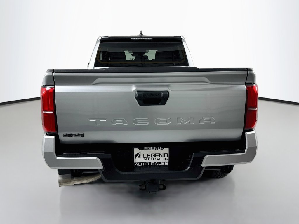 Used 2024 Toyota Tacoma SR5 AWD/4WD image 7