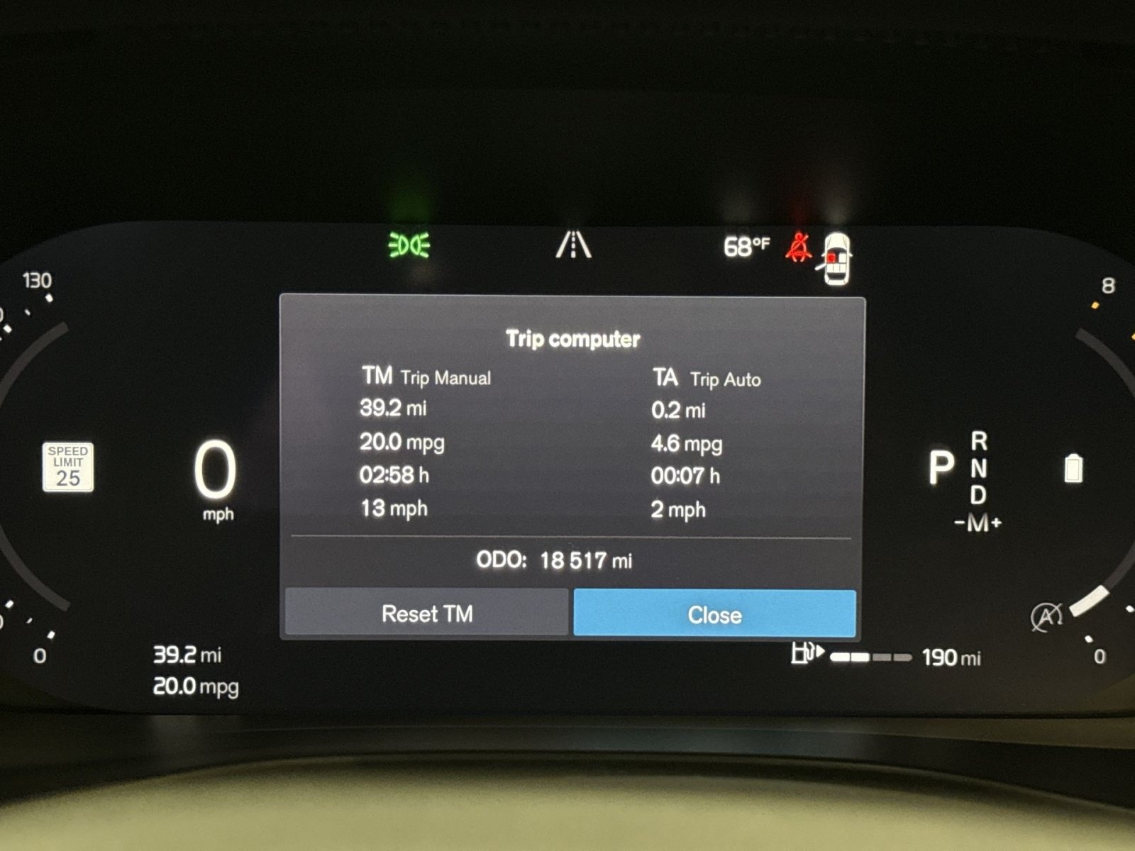 Certified 2024 Volvo XC40 B5 Plus w/ Climate Package AWD/4WD image 17