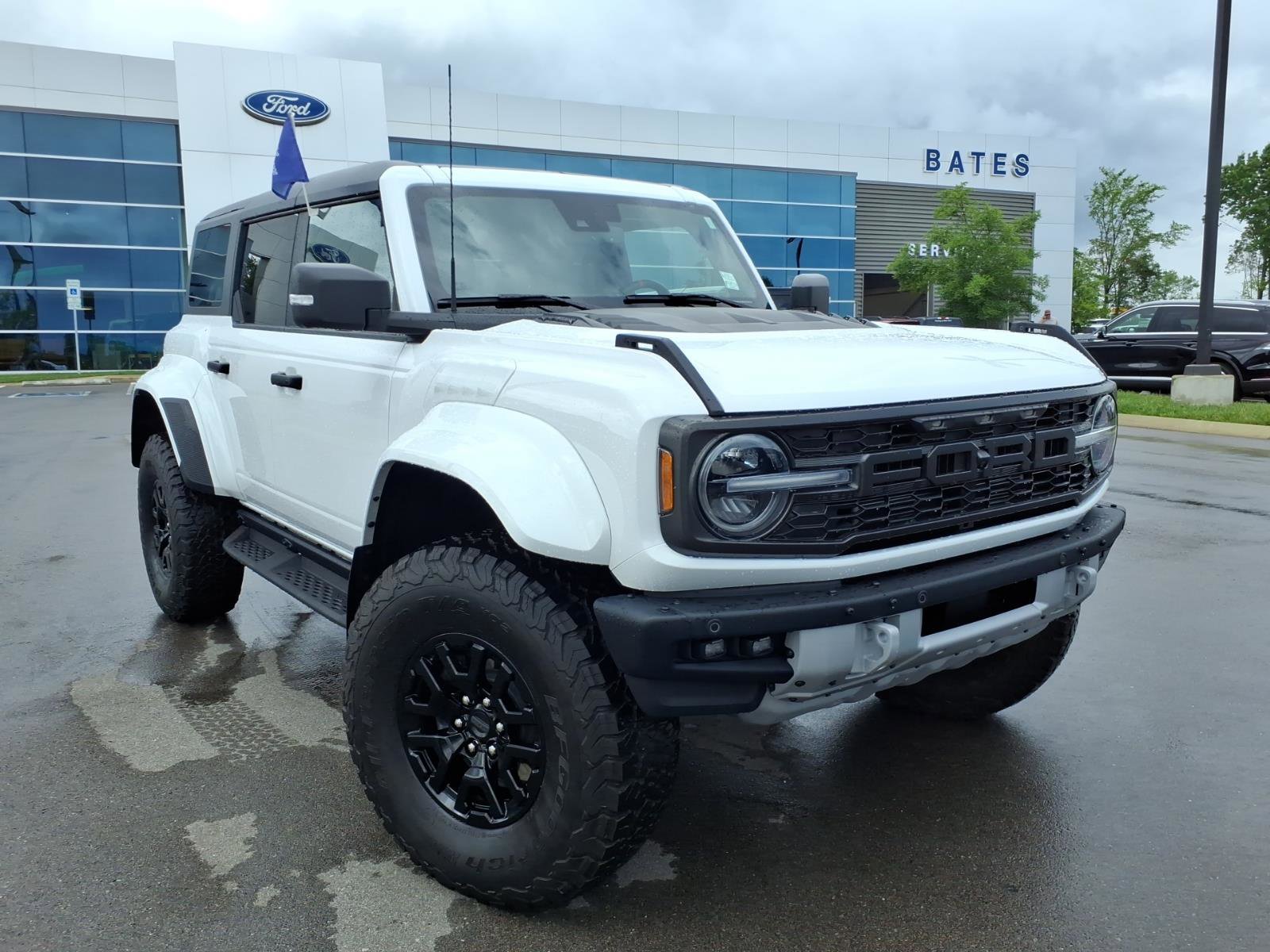 Certified 2024 Ford Bronco Raptor w/ Interior Carbon Fiber Pack 6 AWD/4WD video 1