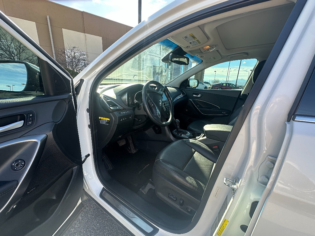 Used 2017 Hyundai Santa Fe Sport w/ 2.0T Ultimate Tech Package 05 image 29