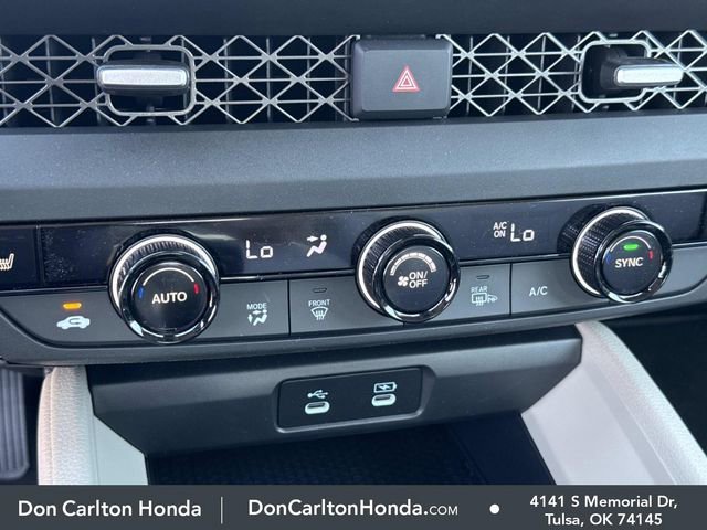 Certified 2025 Honda Accord SE image 19