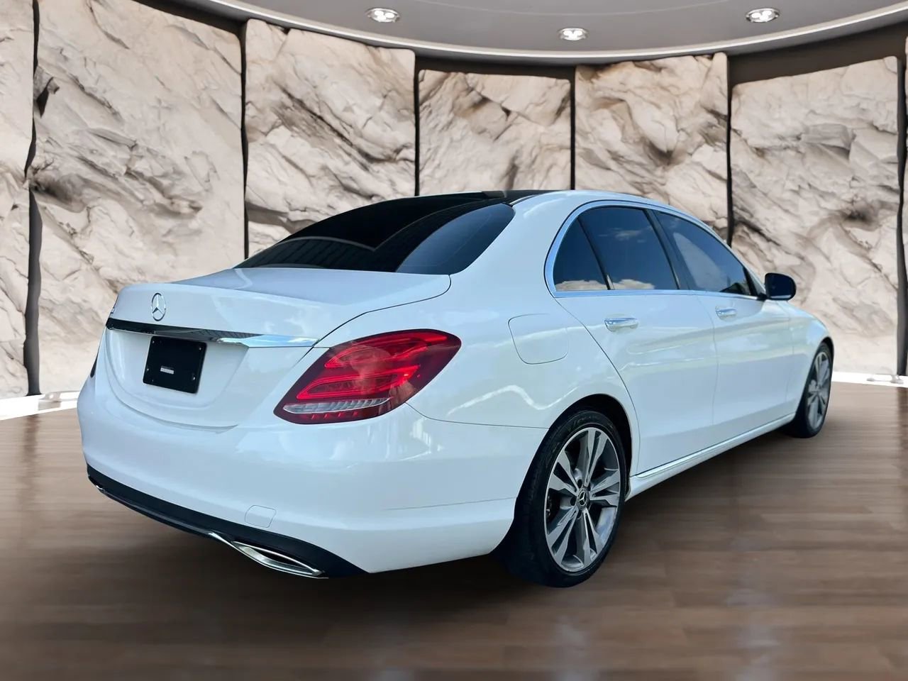 Used 2018 Mercedes-Benz C 300 Sedan w/ Premium Package image 6