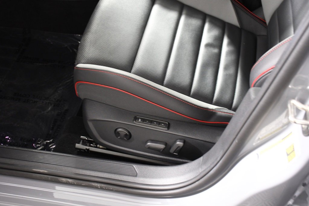 Used 2024 Volkswagen GTI Autobahn image 16