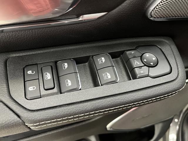 New 2026 RAM 1500 Laramie w/ Night Edition image 31