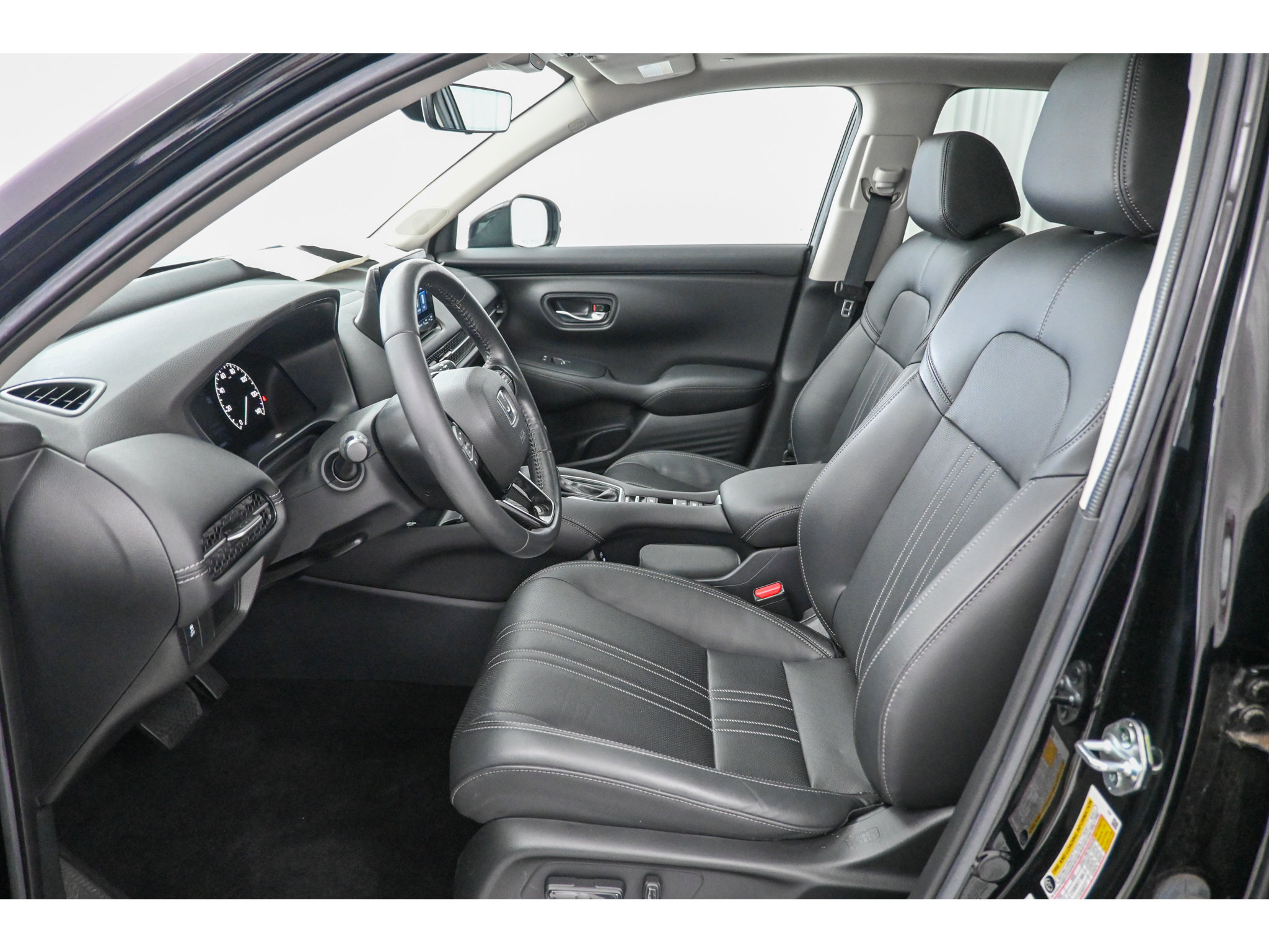 Used 2024 Honda HR-V EX-L image 31