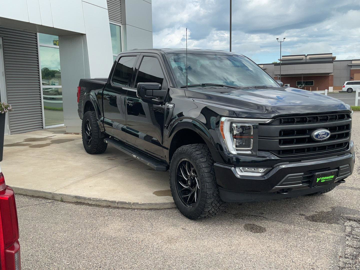 Used 2021 Ford F150 Lariat w/ Equipment Group 502A High image 8