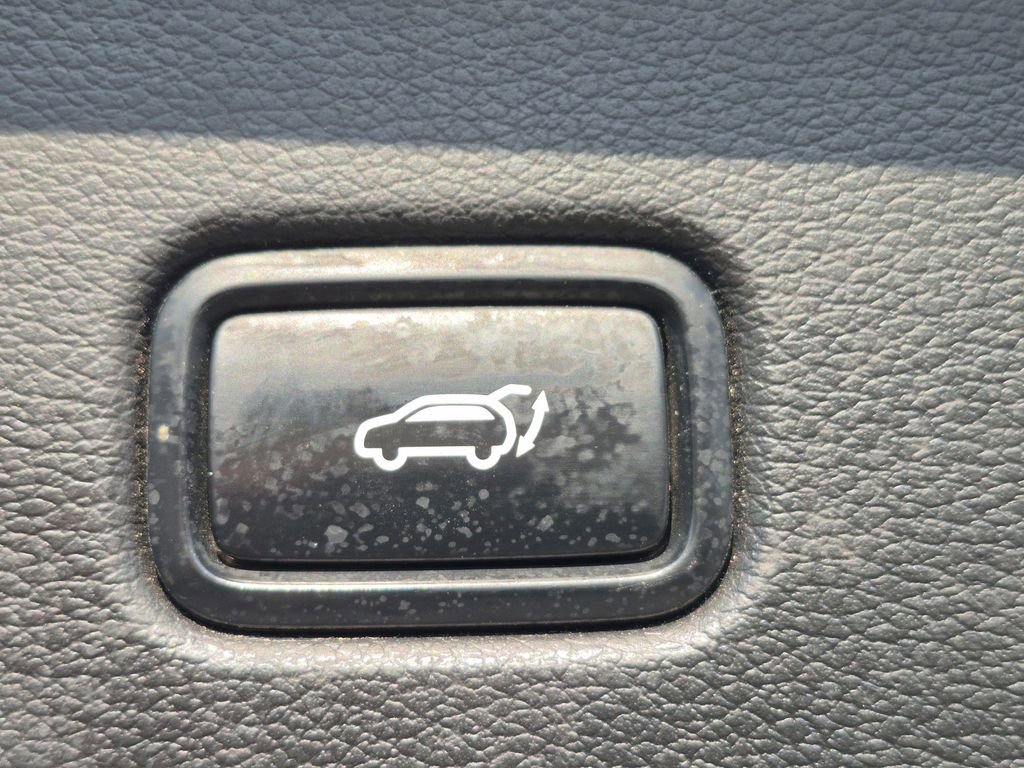 Certified 2021 Kia Telluride EX image 17