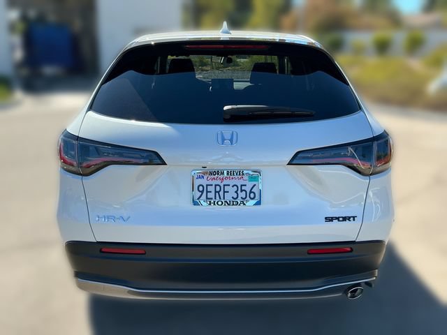 Used 2023 Honda HR-V Sport image 4