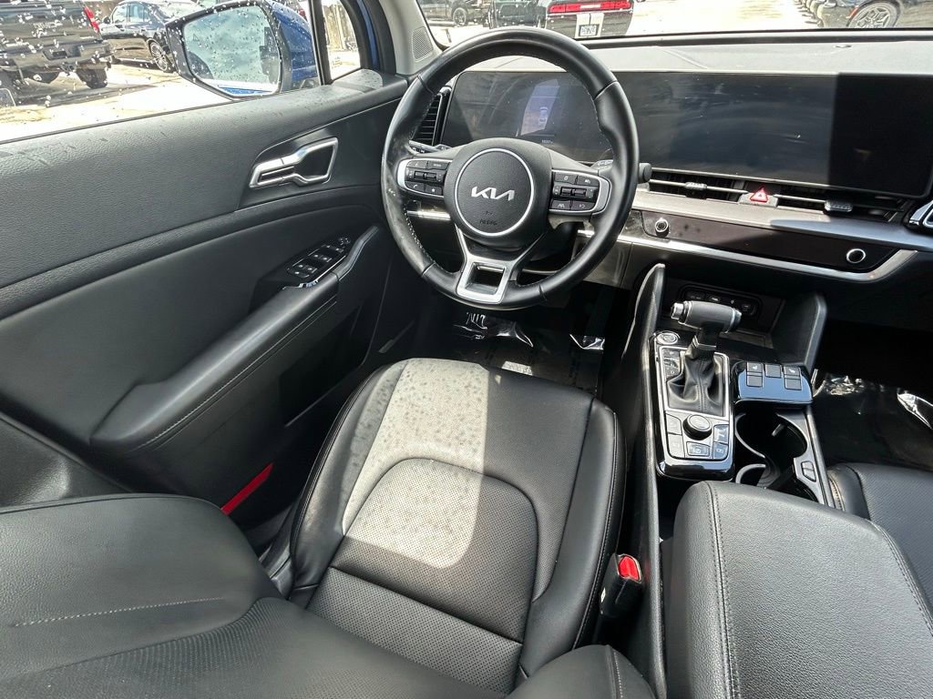 Used 2023 Kia Sportage EX FWD image 9
