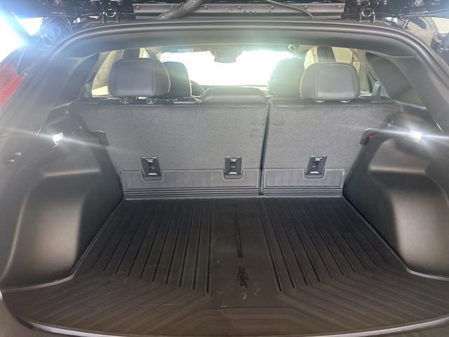 New 2025 Chevrolet Blazer EV LT image 17