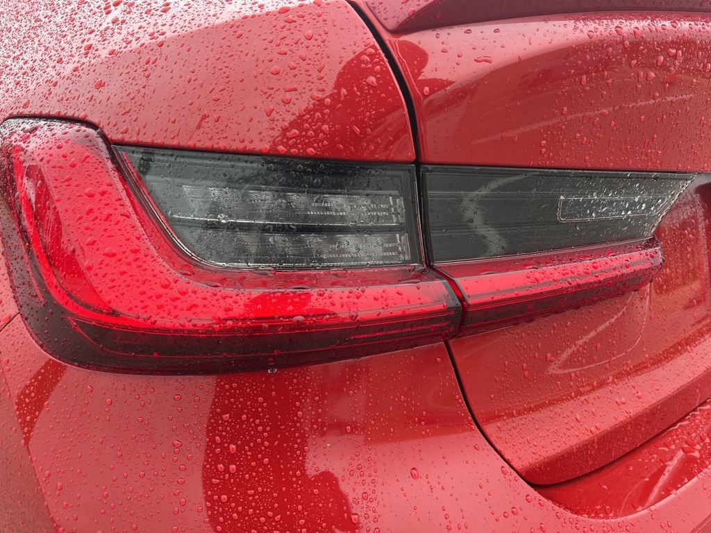 Used 2021 BMW 330i Sedan w/ Convenience Package RWD image 7